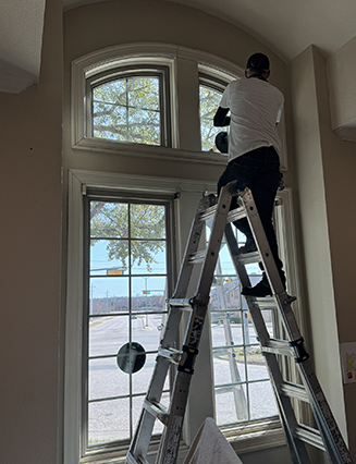 Flaws in Window Glass and Industry Standards for Glass and Replacement Windows