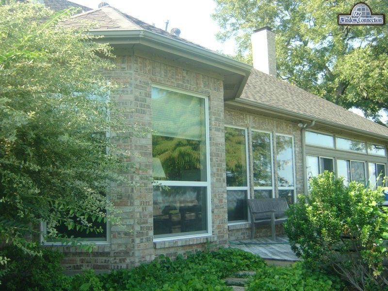 Don Young Thermally Broken Aluminum Single Hung Replacement Windows in White in Dallas Texas